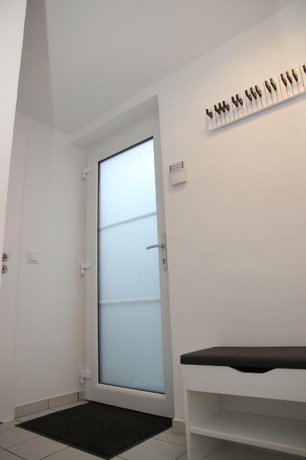 Neue Und Moderne Ferienwohnung Мильгейм-на-Руре Экстерьер фото
