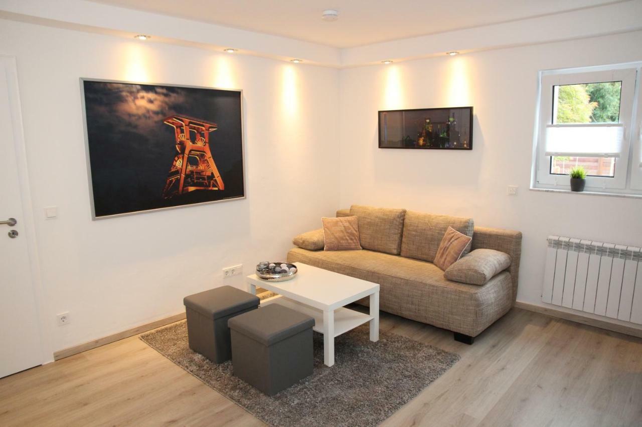 Neue Und Moderne Ferienwohnung Мильгейм-на-Руре Экстерьер фото